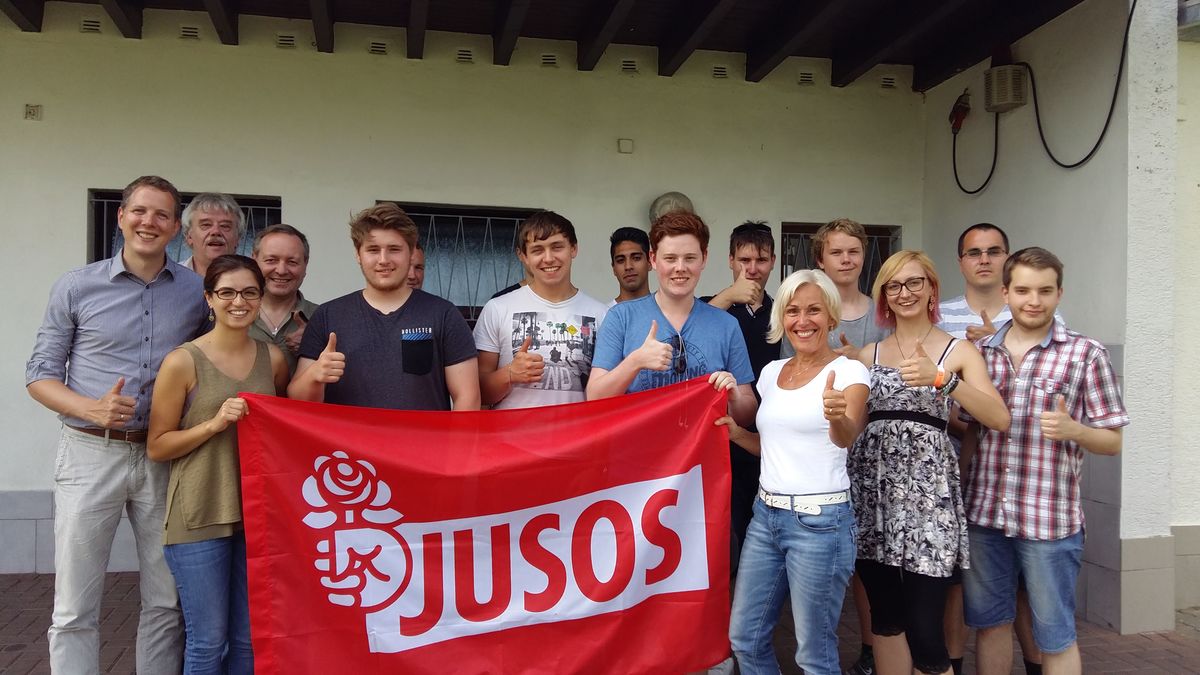 Gruppenbild zur Gründung der Jusos Wächtersbach Brachttal